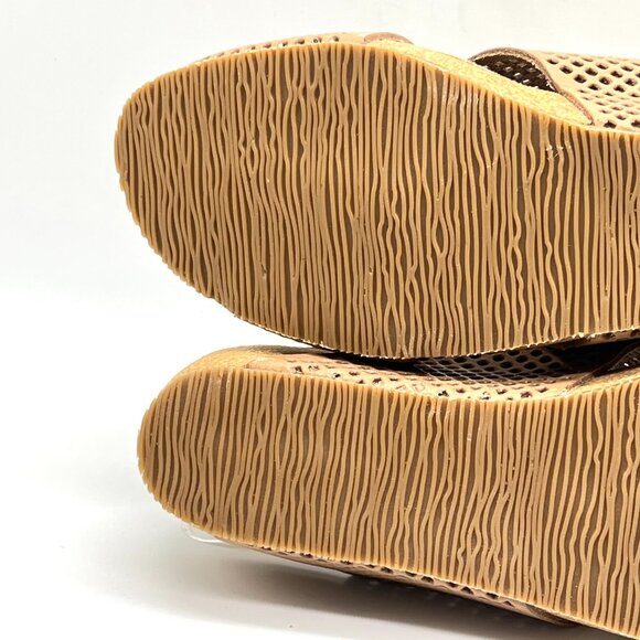 Eric Michael Womens Size 40 EU Taupe Leather Perf Sandals Shoes - Picture 10 of 14